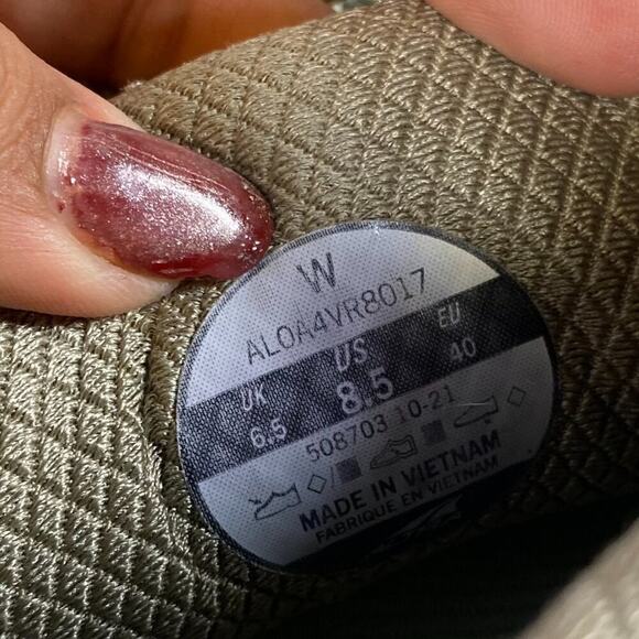 Altra Lone Peak Hiker Mid Hiking Boots Shoes 8.5 Khaki Foot Shape Zero Drop - Picture 4 of 5